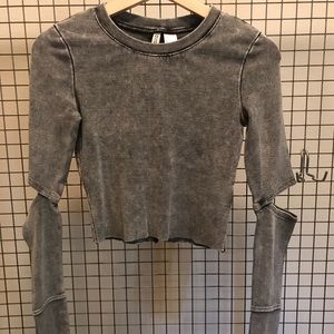 H&M//Divided// Long Sleeve Acid wash crop top